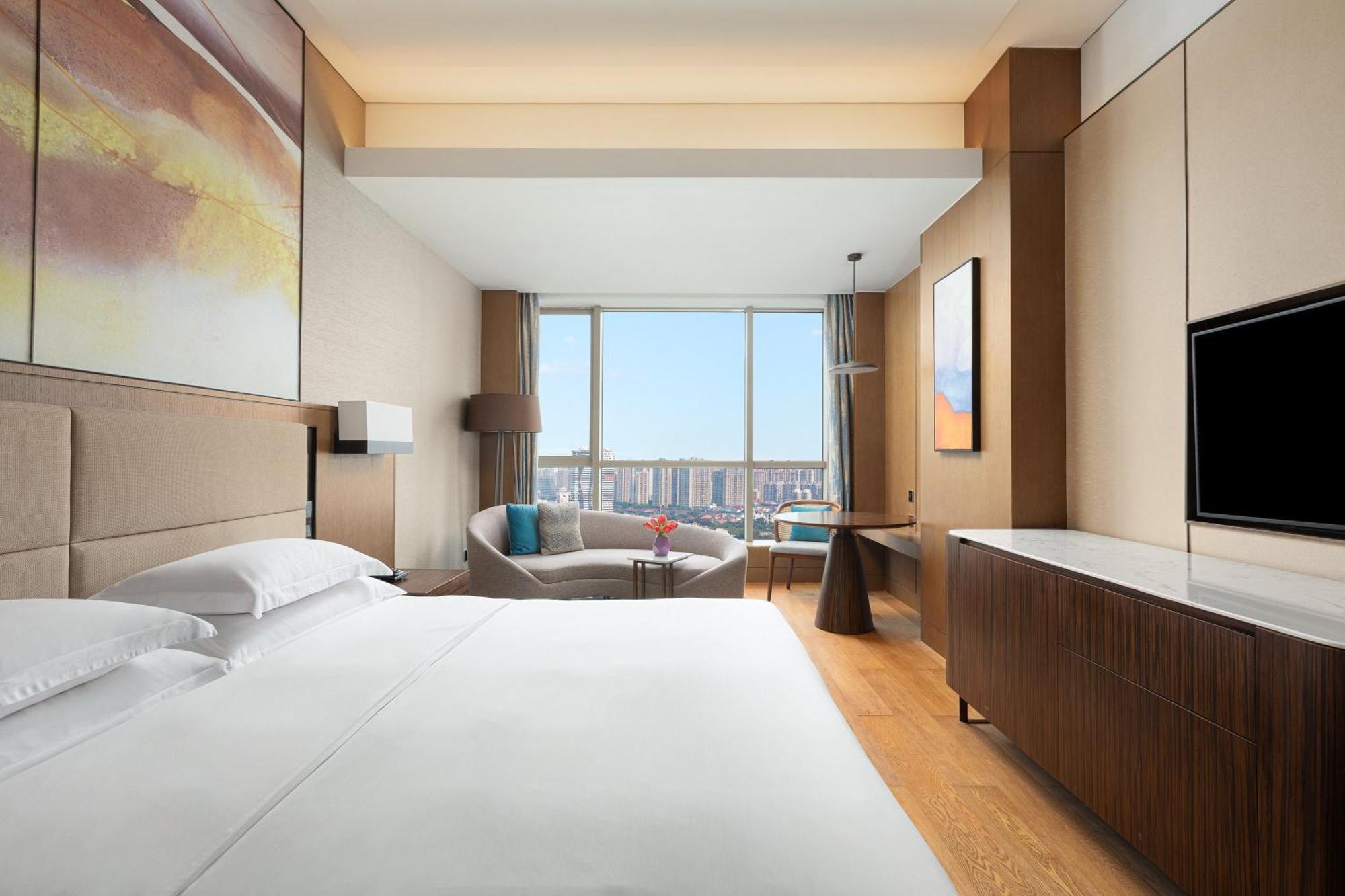 Crowne Plaza Beihai Silver Beach By Ihg Exterior photo